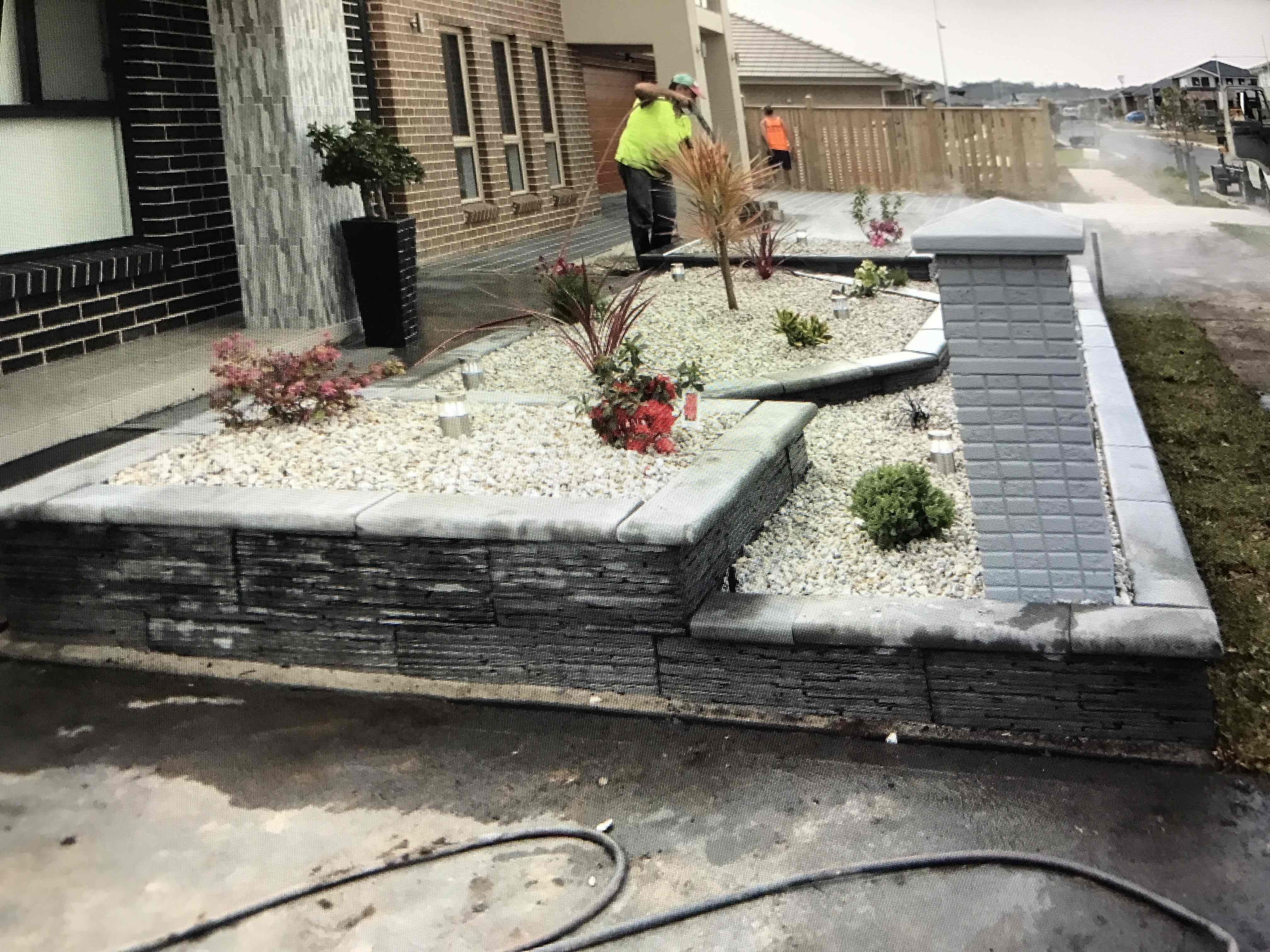 Steve's Oasis Landscapes project — hipages-007